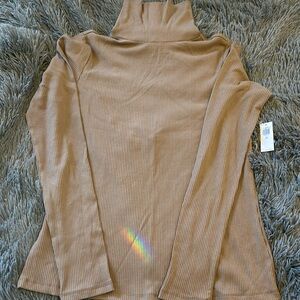 Old Navy ribbed turtleneckck